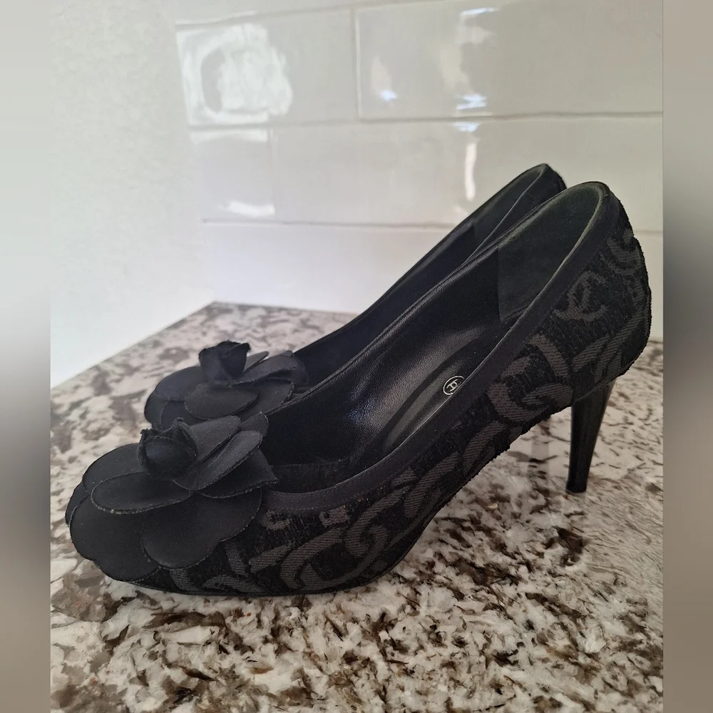 Chanel Black‎ Floral Women's Heels Shoes Flat Size 37